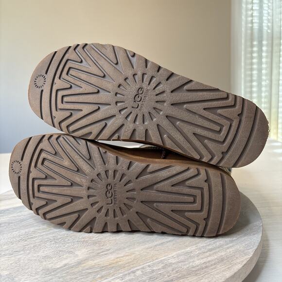 UGG Women's Pendleton Southwest Aztec Shearling Brown Leather Boots US Size 8 - Picture 9 of 10